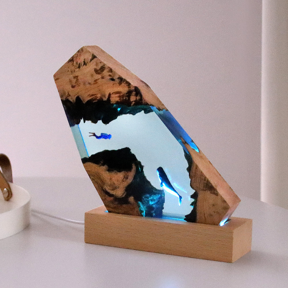ของตกแต่งบ้านรูปนักดำน้ำในถ้ำใ - Resin Art Wedding Gift บทวิจารณ์และราคา